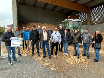 Spannende Exkursion zum Thema Biomasse-Heizwerke