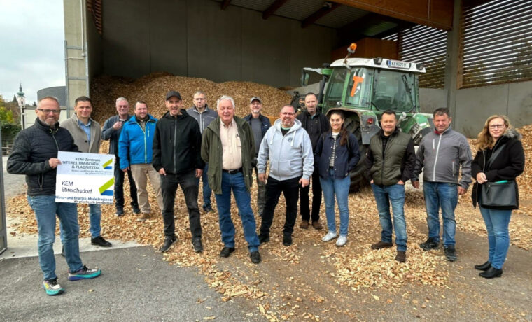 Spannende Exkursion zum Thema Biomasse-Heizwerke